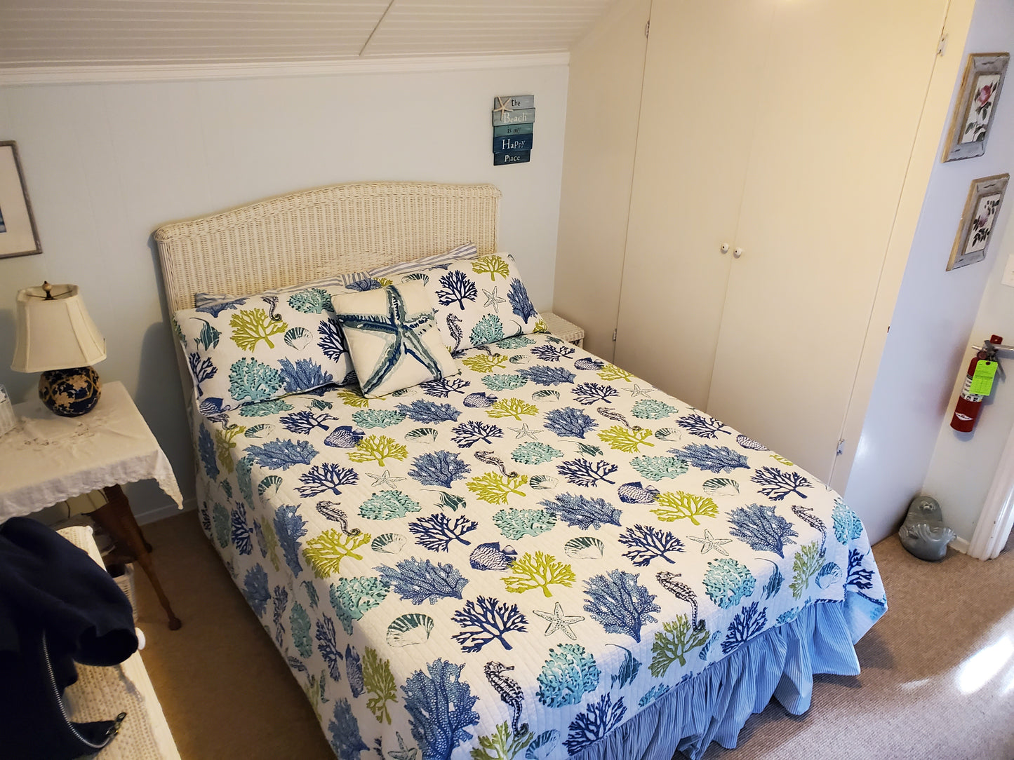 Bay Cottage Sleeps up to 5 in Port Townsend WA Vacation Rental